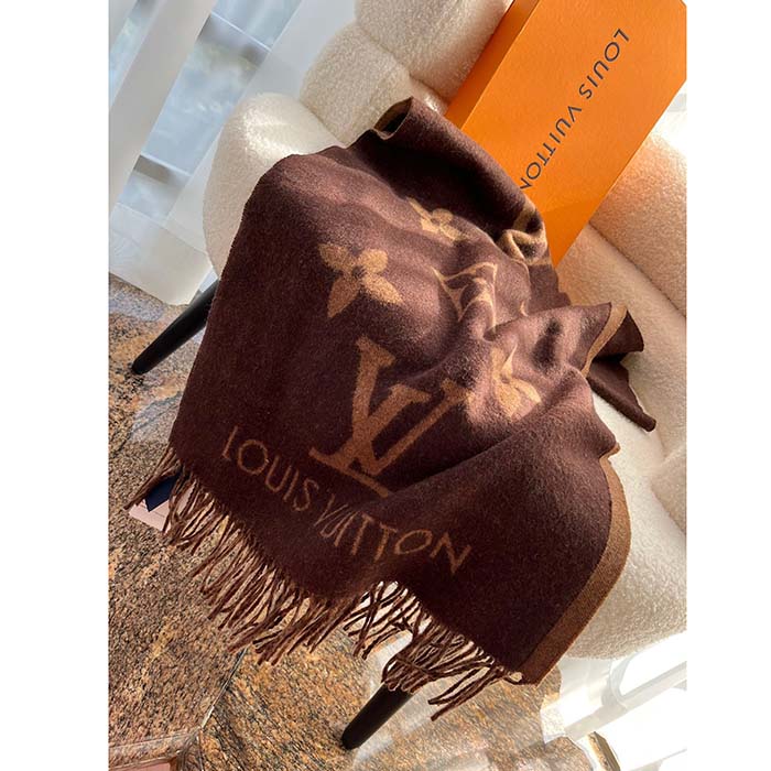 Louis Vuitton Brown/Beige Cashmere Reykjavik Shawl/Scarf - Yoogi's Closet