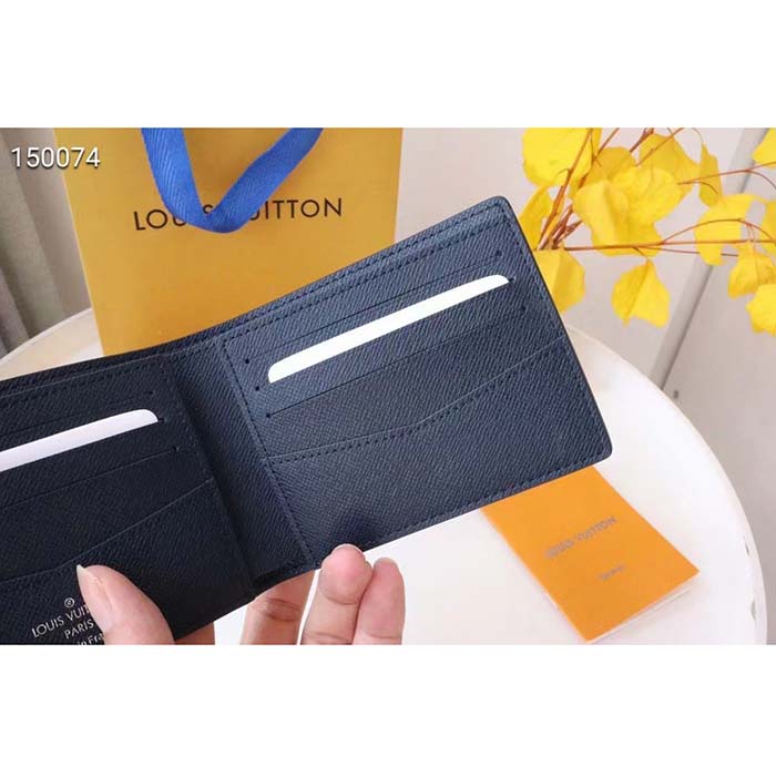 Louis Vuitton Slender wallet in blue taiga leather