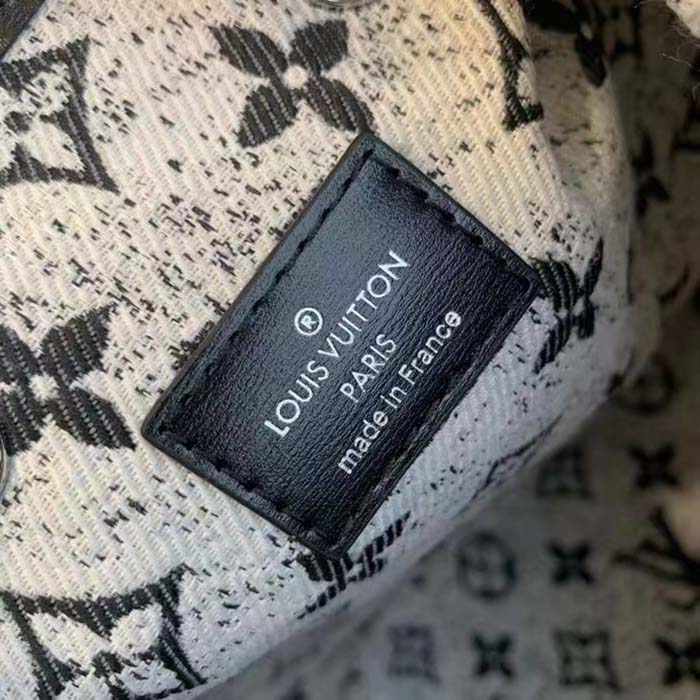 LOUIS VUITTON Handbags T. Denim - Jeans Grey ref.825600 - Joli Closet