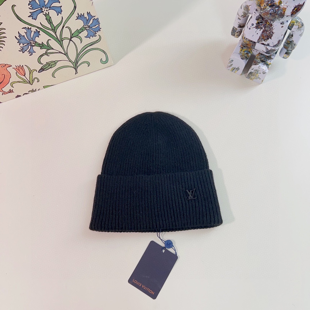 Beanie Louis Vuitton Multicolour size S International in Other - 31817756