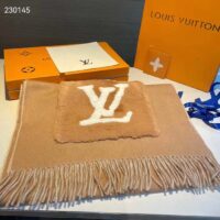 Louis Vuitton Unisex LV Cosy Mink Fur Collection Scarf Cashmere Beige Jacquard Initials Monogram Flowers (5)