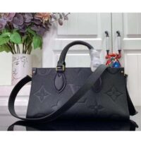 Louis Vuitton LV Women OnTheGo East West Black Embossed Grained Cowhide Leather (8)