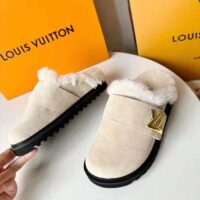 Louis Vuitton Unisex LV Cosy Flat Comfort Clog Natural Suede Calf Leather Shearling (9)