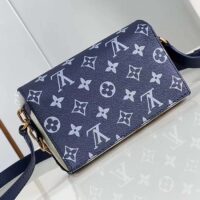 Louis Vuitton Unisex LV Steamer Wearable Wallet Ink Blue Monogram Bleach Coated Canvas (3)