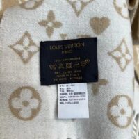 Louis Vuitton Unisex LV Game On Scarf Beige Allover Monogram M76900 (5)