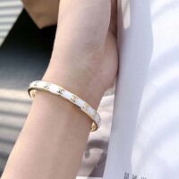 Chanel Women CC Cuff Metal Gold White Ref. ABC986 B16125 NW384 (7)