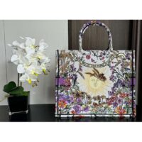 Dior CD Women CD Large Dior Book Tote Ecru Multicolor 4 Saisons Été Soleil (7)