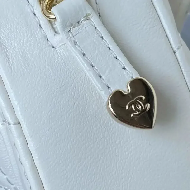 Chanel Women CC Heart Shape Bag White Calfskin Leather Gold-Tone Metal