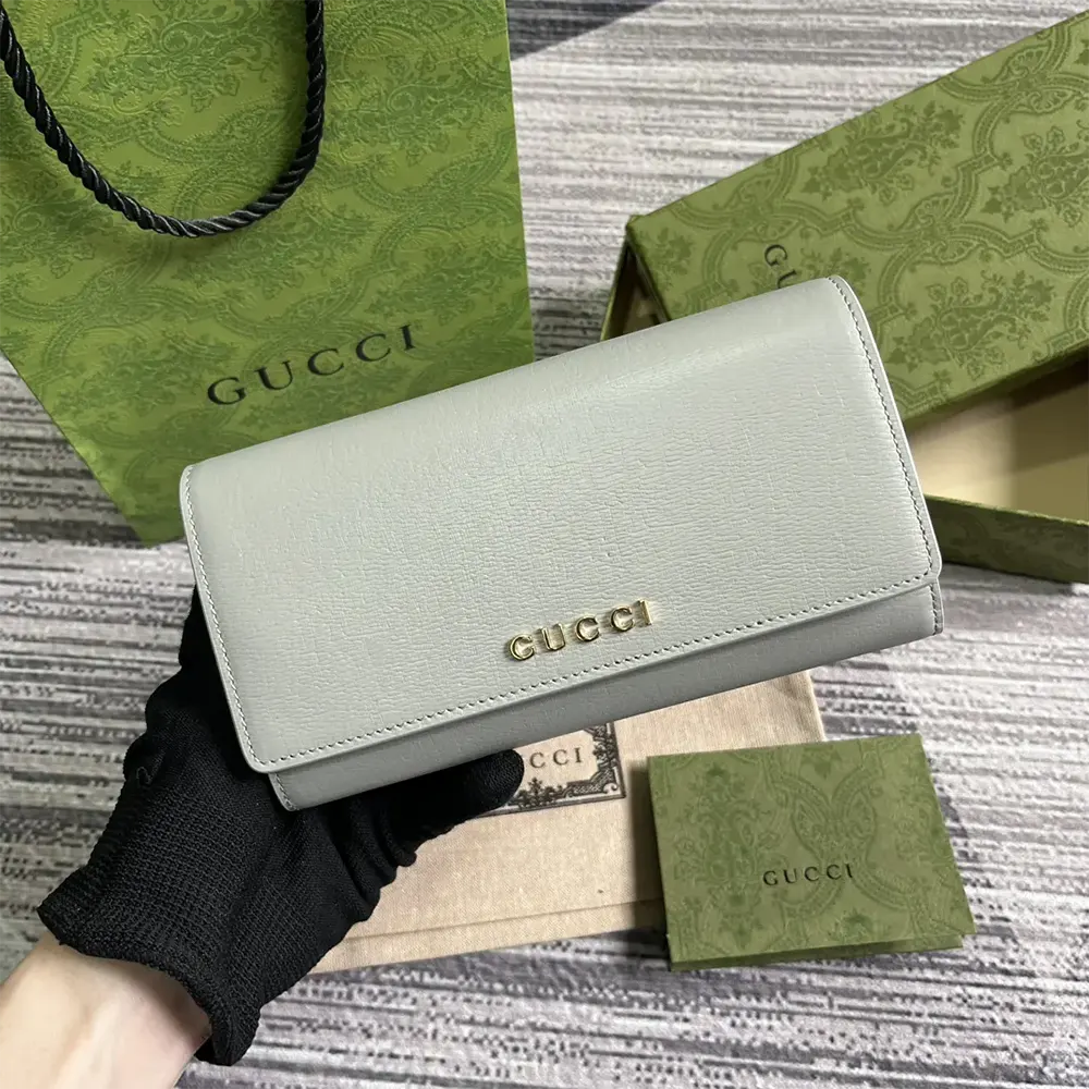 Gucci Unisex Continental Wallet with Gucci Script 7726380OP0N1440