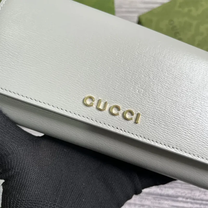 Gucci Unisex Continental Wallet with Gucci Script 7726380OP0N1440