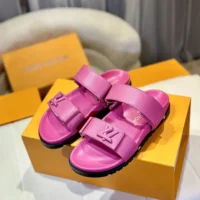 Louis Vuitton LV Unisex LV Sunset Flat Comfort Sandal-Pink 1AD1KV (1)