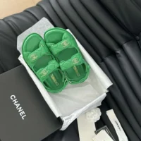 Chanel Women Open Toe Sandal in Calfskin Leather-Green (2)