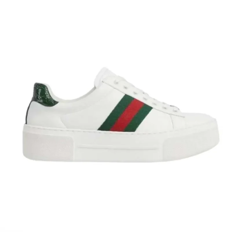 Gucci Unisex GG Ace Sneaker White Leather Green Red Web 'ACE' Metal Tag Rubber 4.5cm