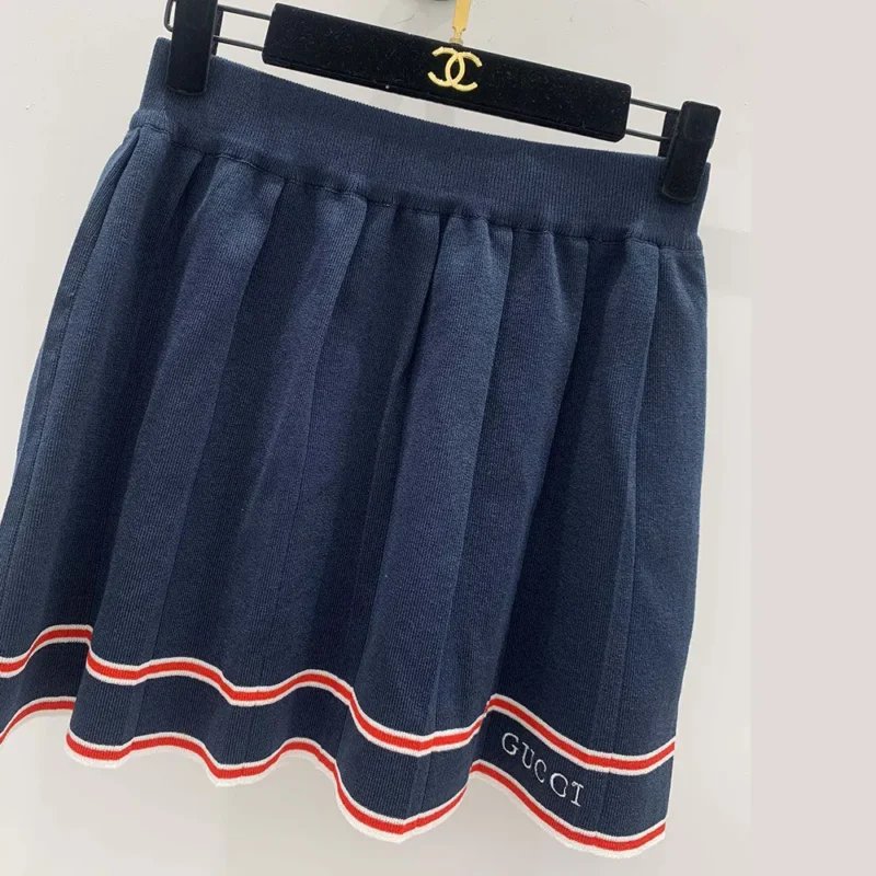 Gucci Women Pleated Skirt with Striped Trim 691712XKD274915