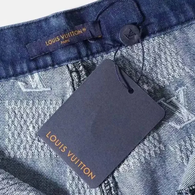 Louis Vuitton LV Men Embroidered Damier Denim Shorts-1AFVO3