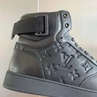 Louis Vuitton LV Men Rivoli Sneaker Boot-Black 1A8K1T (1)