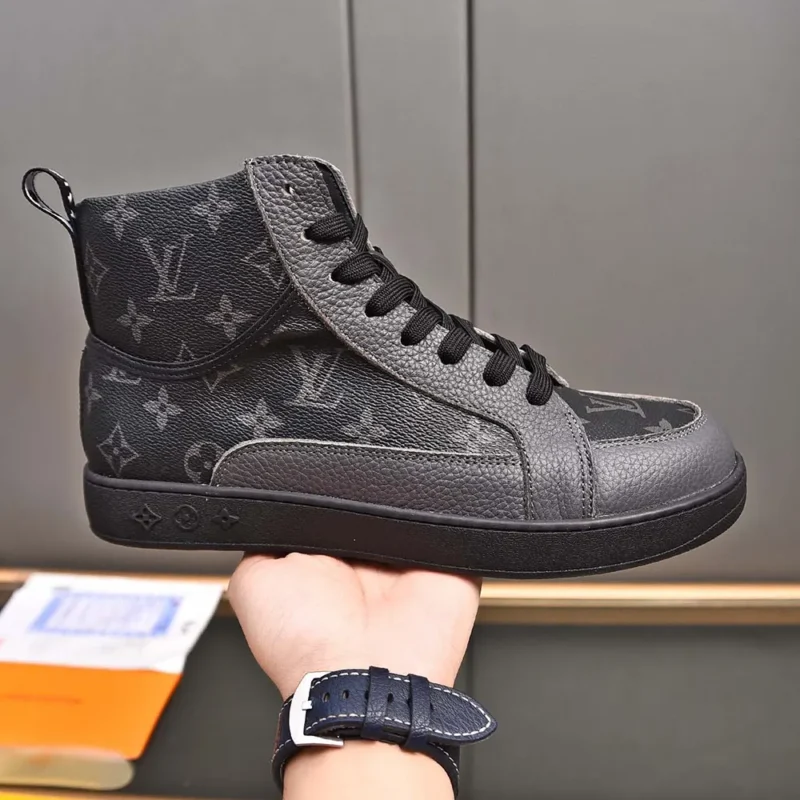 Louis Vuitton LV Men Rivoli Sneaker Boot in Monogram Reverse Canvas-Black