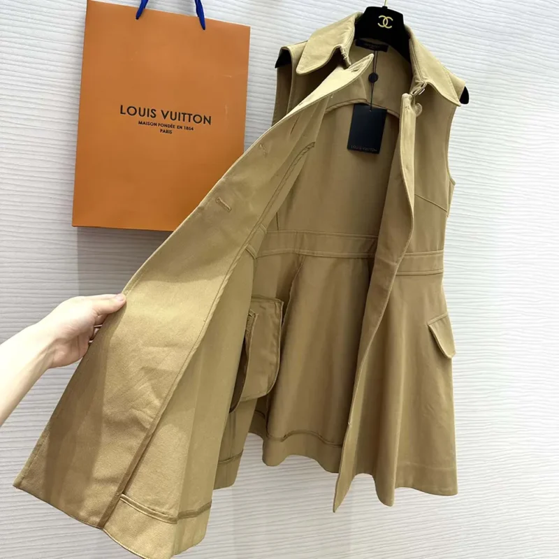 Louis Vuitton LV Women Double-Breasted Gabardine Dress 1AFPGM