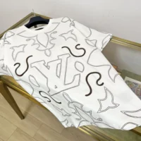 Louis Vuitton Men Embroidered Cotton T-Shirt 1AFWVN (1)