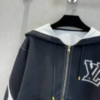 Louis Vuitton Men Graphic Intarsia Zipped Cotton Hoodie 1AFXKW (1)