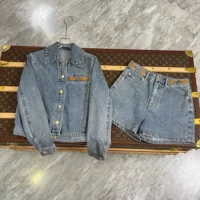 Louis Vuitton Women LV Circle Tab Denim Jacket 1AFYWQ (1)