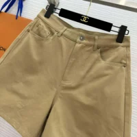 Louis Vuitton Women LV Straight-Cut Gabardine Shorts 1AFPGE (1)