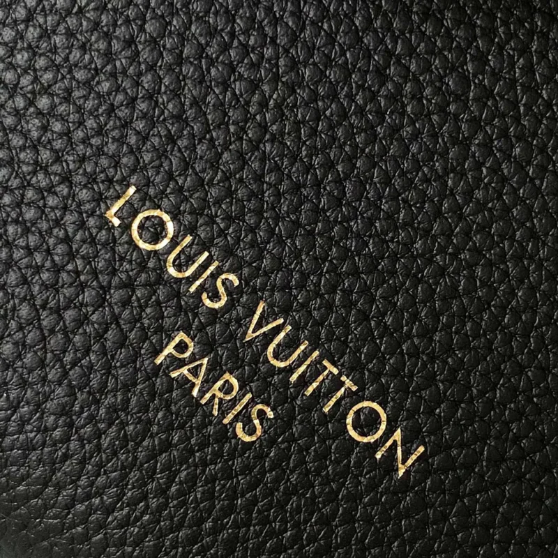 Louis Vuitton Women Low Key Cabas MM-Black M25341