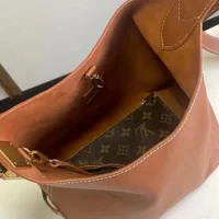 Louis Vuitton Women Low Key Hobo MM-Brown M24974 (1)