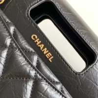 Chanel Women Clutch Lambskin & Gold-Tone Metal-Black (1)