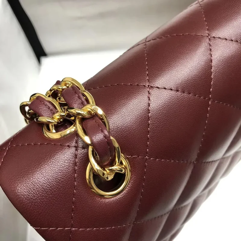 Chanel Women Maxi Classic Handbag in Lambskin Leather-Burgundy