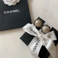 Chanel Women Stud Earrings Metal Lambskin Strass (1)