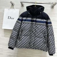 Dior Women Reversible Cropped Puffer Jacket Blue and Ecru Dior Oblique Quilted Technical Taffeta (1)