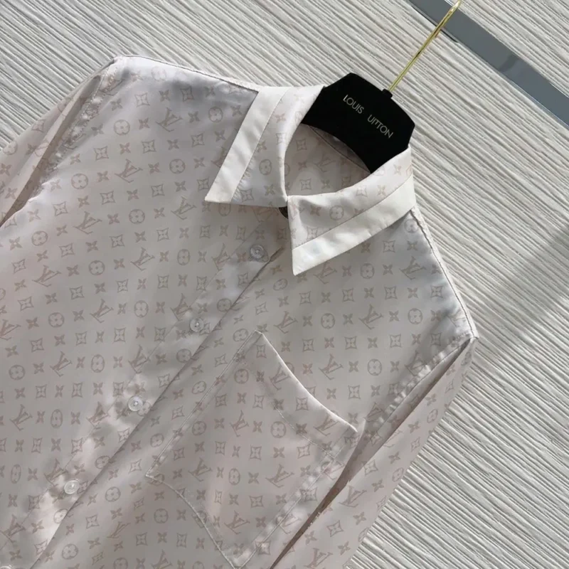 Louis Vuitton Women Mini Monogram Silk Shirt 1AGGPH