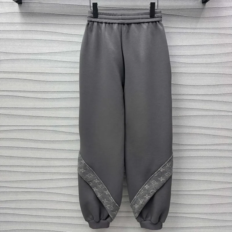 Louis Vuitton Women Monogram Accent Knit Jogging Pants-Grey 1AGCKE