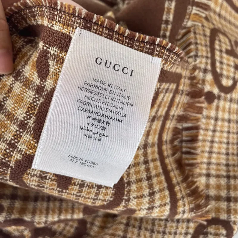 Gucci Unisex GG Wool Scarf-Brown 6600254G3862579