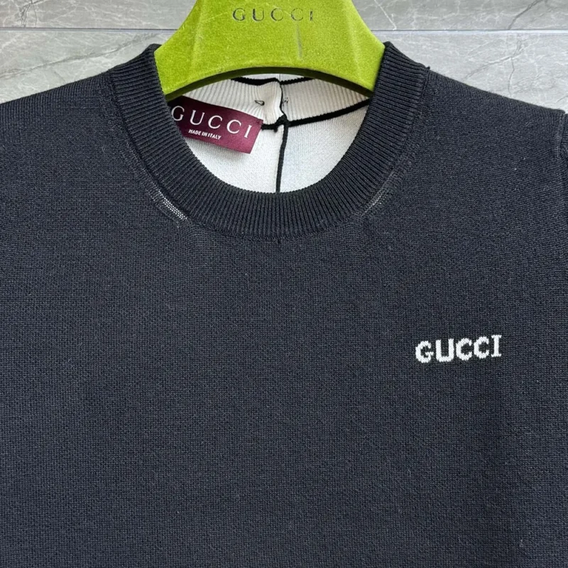 Gucci Women Wool Top with Gucci Intarsia 792130XKD3P1289