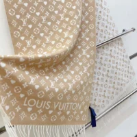 Louis Vuitton Unisex Game On Scarf-Beige M76900 (1)