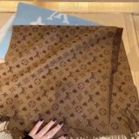 Louis Vuitton Unisex Game On Scarf-Brown M77377 (1)