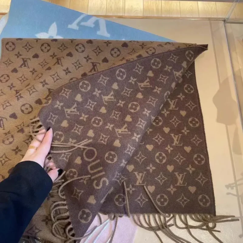 Louis Vuitton Unisex Game On Scarf-Brown M77377