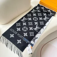 Louis Vuitton Unisex LV Essential Scarf-Black M77853 (1)