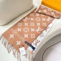 Louis Vuitton Unisex LV Essential Scarf-Brown M78935 (1)