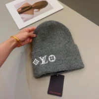 Louis Vuitton Unisex LV Headline Beanie-Grey M94833 (1)