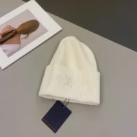 Louis Vuitton Unisex LV Headline Beanie-White M77873 (1)