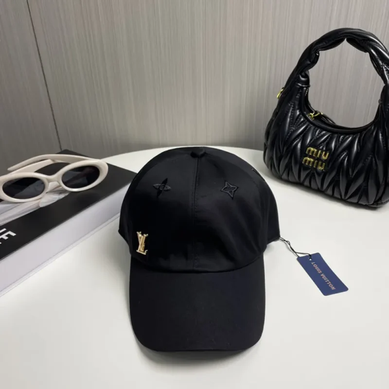 Louis Vuitton Unisex LV Iconic Cap-Black M7050L