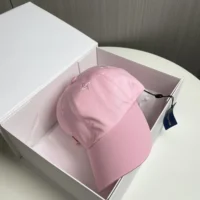 Louis Vuitton Unisex LV Iconic Cap-Pink M7061L (1)