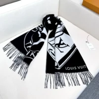 Louis Vuitton Unisex Lock And Keys Scarf-Black M92855 (1)