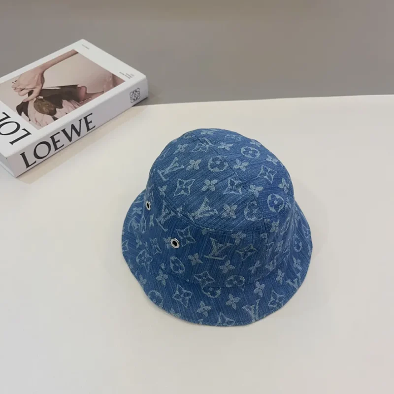 Louis Vuitton Unisex Monogram Essential Bucket Hat-Blue M78772