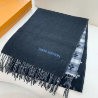 Louis Vuitton Unisex Monogram Gradient Tartan City Scarf M71348 (1)