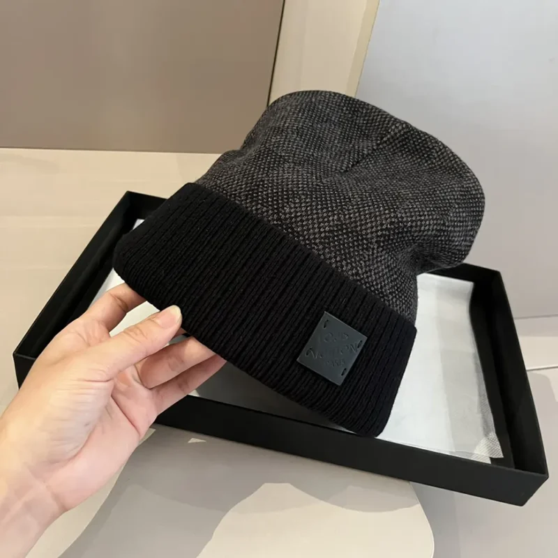 Louis Vuitton Unisex Néo Petit Damier Beanie-Black M77983