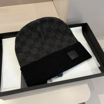 Louis Vuitton Unisex Néo Petit Damier Beanie-Black M77983